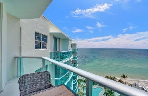 Hollywood South Central Beach House | Beach Penthouse & Ocean Paradise