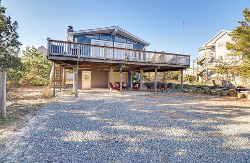 Broadkill Beach House | BEACH PLUM MANOR- 4 BD, 2 BA - Sleeps 8 - Short Walk to Beach Access!