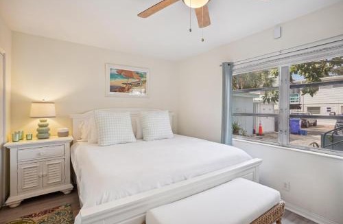 Gulfport Apartment | Beach Quarters ALL