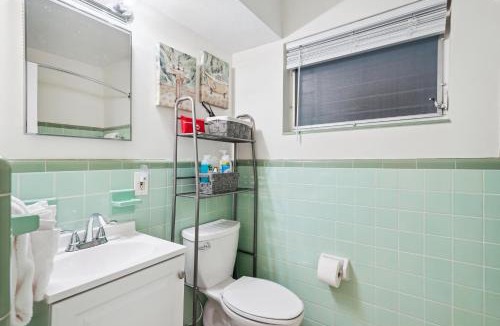 Gulfport Apartment | Beach Quarters ALL