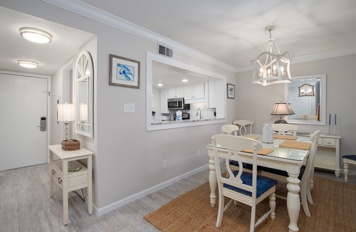 Sandestin Condo | Beach Villa w/NEW 6-Seat GOLF CART! Near Beach, Pool, Baytowne Wharf & Tram.