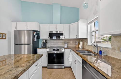 Nettles Island House | Beachbound 1282 2 Bed 2 Bath Updated Island Home On Nettles Island