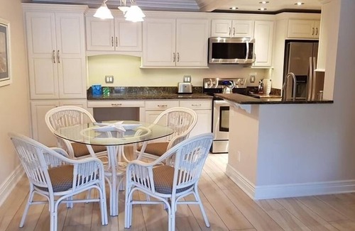 Longboat Key Condo | Beachcomber unit 205