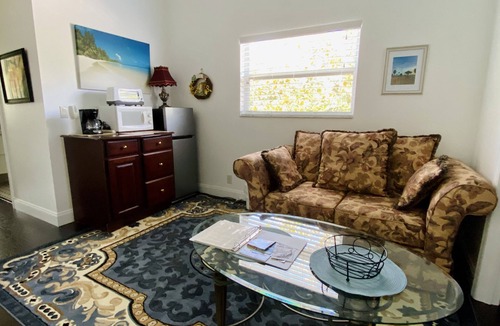 Tarpon Springs Apartment | Beaches Sunset/Free Bicycles