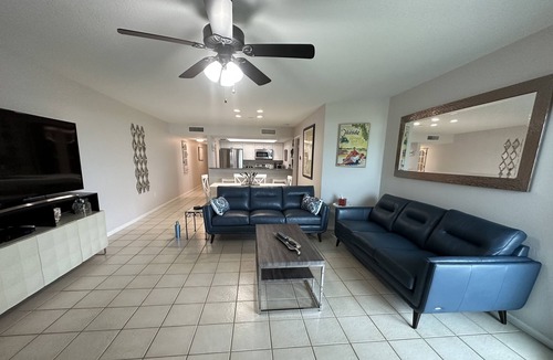 Clearwater Beach Condo | BEACHFRONT 2 BED 2 BATH CONDO - RIGHT ON THE BEACH