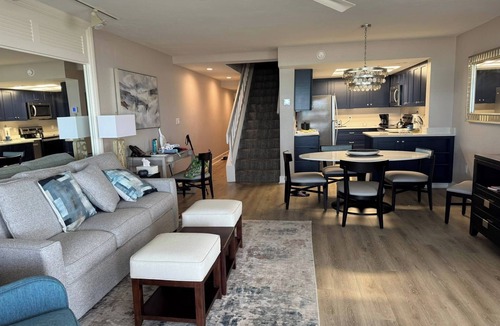 Sanibel Condo | Beachfront 2BR Condo at Casa Ybel Resort: Top Floor, Private Balcony Ocean Views