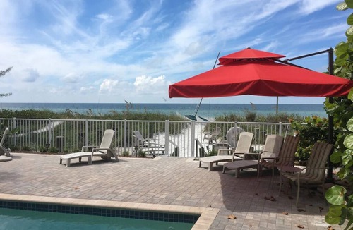 Indian Shores Villa | Beachfront 3 Bedroom 2 Bath Penthouse Indian Shores Florida With A Pool