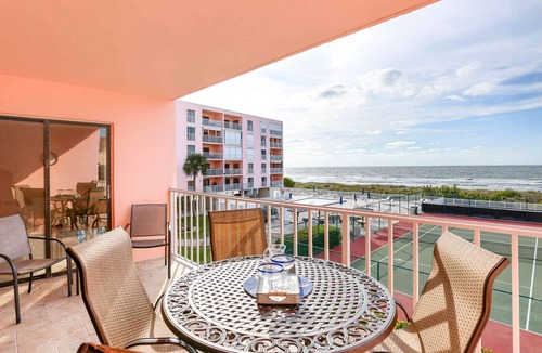 Indian Rocks Beach Condo | Beachfront Beauty with Private Balcony, Pool, Tennis, Hot Tub, FREE Activities! ~ 210 Reef Club