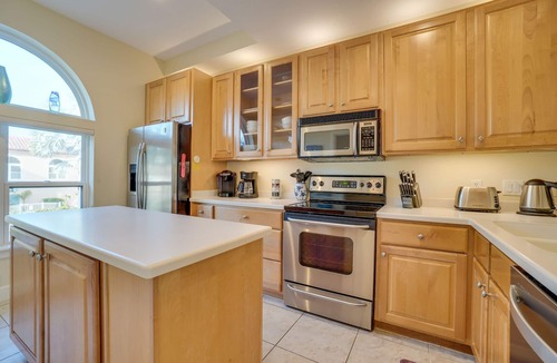 Bradenton Beach House | Beachfront - Bradenton Beach Club 225 by SeaBreeze Vacation