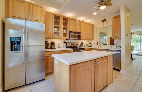 Bradenton Beach House | Beachfront - Bradenton Beach Club 225 by SeaBreeze Vacation