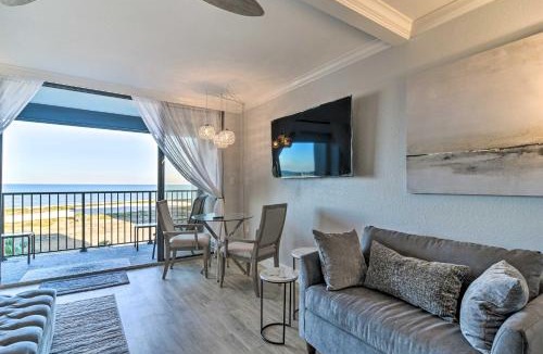 Sand Key Apartment | Beachfront Clearwater Condo with Community Pool