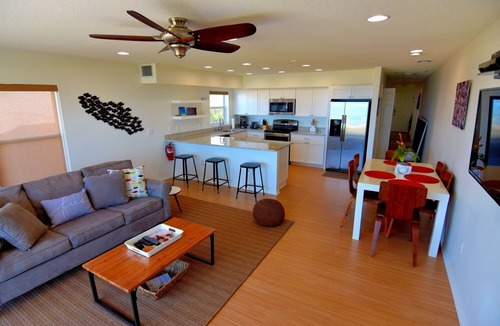 Indian Rocks Beach Condo | Beachfront Condo With Panoramic Views of the Gulf Plus, Beach Gear, Grill & Wifi