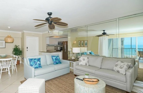 Siesta Key Condo | Beachfront Condo - 2-Bedroom - Luxury - Directly on Crescent Beach