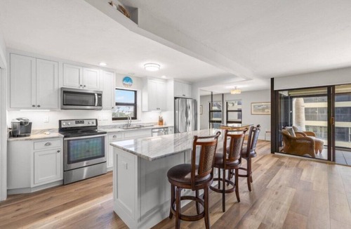 Sanibel Condo | Beachfront Condo on West Gulf Drive with Stunning Gulf Views