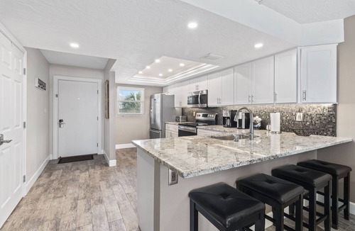 Bradenton Beach Condo | Beachfront Condo, Newly renovated! Heated Pool on the beach. GulfView 102.