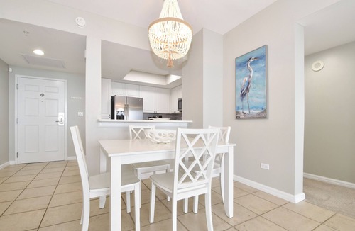 Fort Walton Beach - Destin Condo | Beachfront Condo with Views from Both Bedrooms. Includes Beach Service