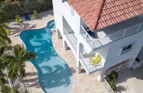 Marathon House | Beachfront Home Pool/Tiki/Dock
