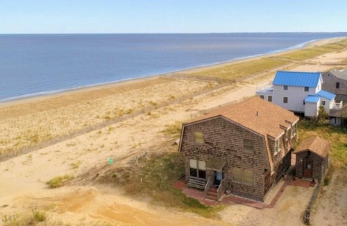 Broadkill Beach House | Beachfront Home with Beautiful Views of the Delaware Bay