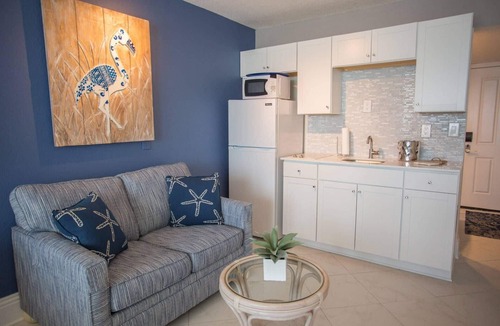 Treasure Island Condo | Beachfront Stateroom. Perfect Views on the 5th Floor. Comfortable & Relaxing in Great Location.