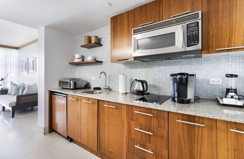 North Beach Condo | BEACHFRONT TOP 10 SPA RESORTS IN USA w/Michelin Star-TAMBOURINE ROOM