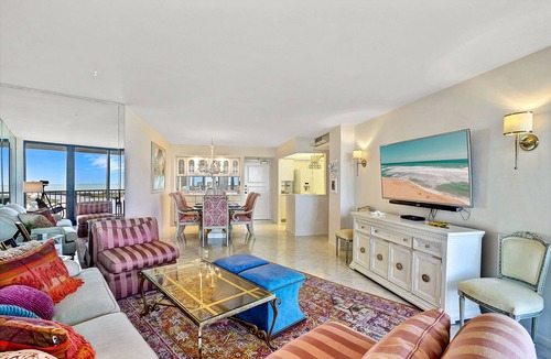 Marco Island Condo | Beachfront two bedroom condominium with spectacular views
