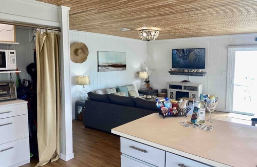 South Ponte Vedra Beach House | BEACHFRONT ULTRA PRIVATE HOME JUST 11 STEPS to SAND🐚FREEBIES🥞ST. AUG,PETS CONS.