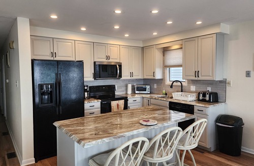South End House | BEACHFRONT WITH BREATHTAKING OCEAN VIEW! LST MIN SPECL WK OF June 7 3 NT Minim
