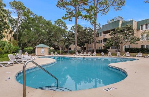 Palmetto Dunes Villa | Beachside Bliss Villa with Pools & Tennis