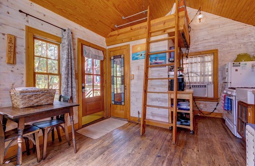 Folly Beach House | Beachside Boutique Inn – Folly Beach Rooms & Private Cottages