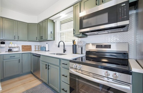 A-Zone Condo | Beachside Escape, 2 Bedroom Private Condo, Near Atlantic City