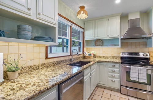 Jacksonville Beach House | Beachside Gem Near TPC Sawgrass & Mayo Clinic