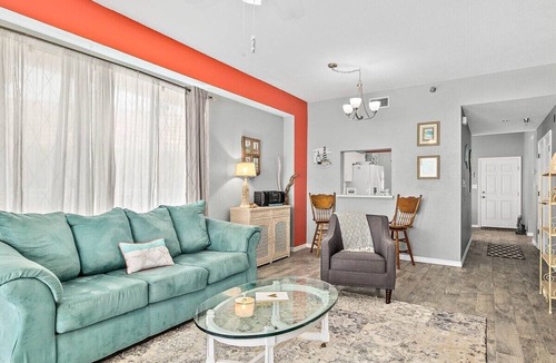 Palm Coast Apartment | Beachside Penthouse with Ocean Views