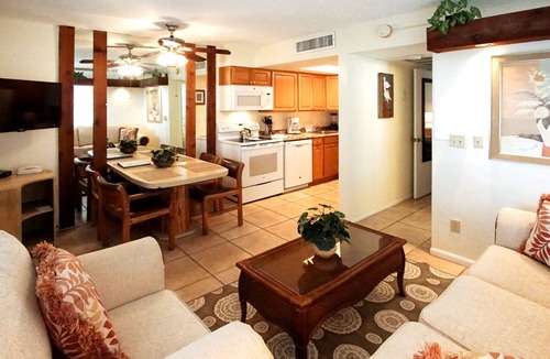 Florida North Atlantic Coast Apartment | Beachside Rental w/Full Kitchen