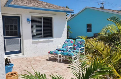 Indialantic House | Beachside Retreat - Private Path to Ocean is just 200ft Away!
