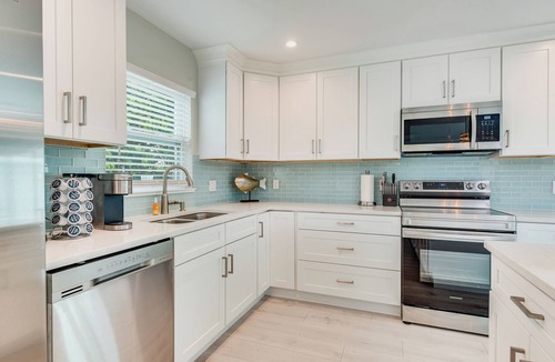 Seacoast Shores House | Beachside Private Pool/Yard Kid&Pet Friendly. 3 min from the Beach