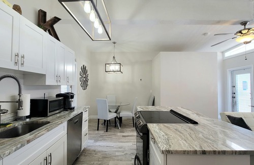 East Ocean Ave Apartment | Beachway Inn