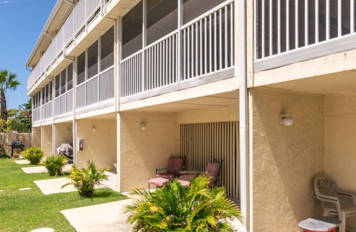 Holmes Beach House | Beachy Townhouse 102