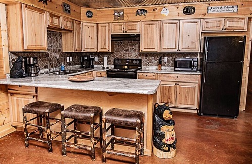 Smoky Mountains Cabin | "Bear Bottoms" nMountain Retreat