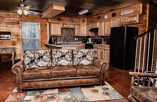 Smoky Mountains Cabin | "Bear Bottoms" nMountain Retreat