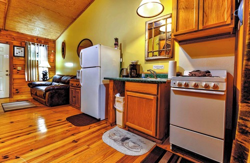 Cherokee Cabin | Bear Crossing Cabin at Ponderosa