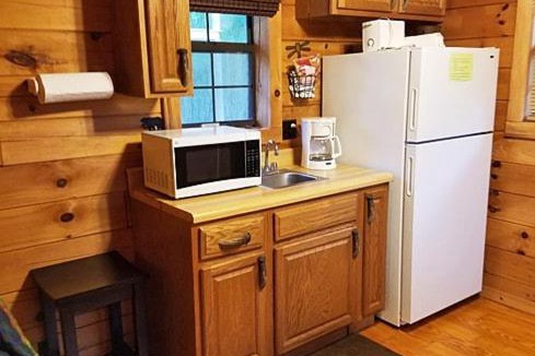 Tellico Plains House | Bear Track on Tellico River