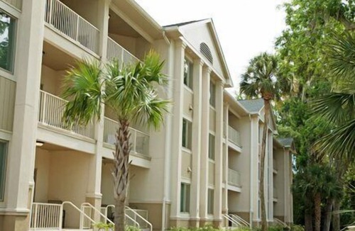 North Forest Beach Apartment | Beautiful 1 bedroom unit at resort, sleeps 4