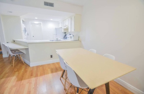 Jupiter One Condo | Beautiful 1st floor beach Jupiter condo on canal