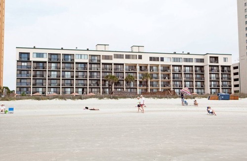 Ocean Drive Apartment | Beautiful 2 bedroom unit at resort, sleeps 6