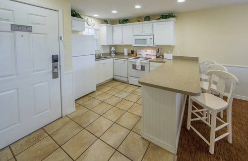 Clarkesville Apartment | BEAUTIFUL 2BD/2 BA by Blue Ridge Mountains