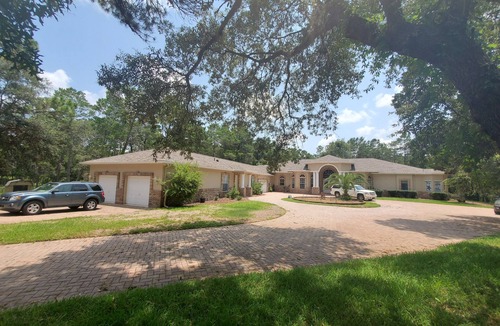 Woodland Waters House | Beautiful 2Bed,2Bath,2Car Garage Stunning Cul-de-sac property on 2 acres Estate