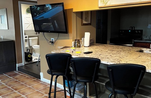 Siesta Key House | Beautiful 2BR 2BA Home with Private Pool & Jacuzzi - Includes Pool Table
