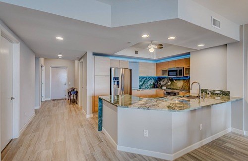 Riviera Beach Condo | Beautiful 3 , 3 Pvt Balcony Waterfront @ Marina Grande Condominiums