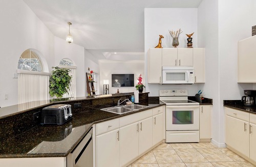 Inverness House | Beautiful 3-bedroom house with pool - close to bike trail!