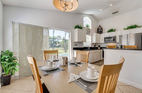 Haines City House | Beautiful 3-bedroom house, with private pool, facing golf course